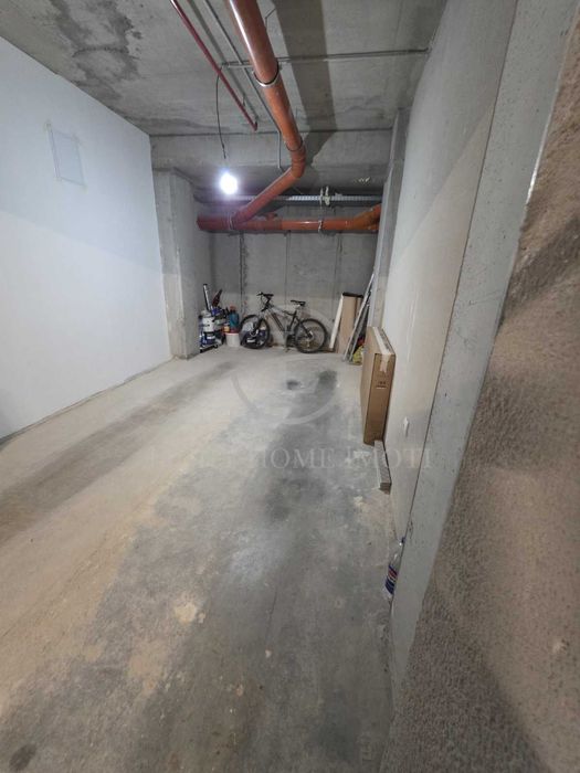 Продава се Тристаен апартамент в Пловдив, Христо Смирненски - 100 кв.м за 2270 €/кв.м - Снимка #22