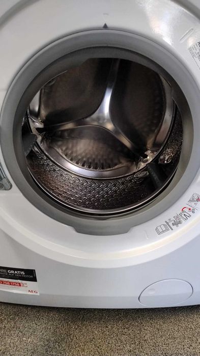 А+++ Инверторна Комбинирана Пералня машина със сушилня AEG-АЕГ 8/4 кг 1600 об/мин