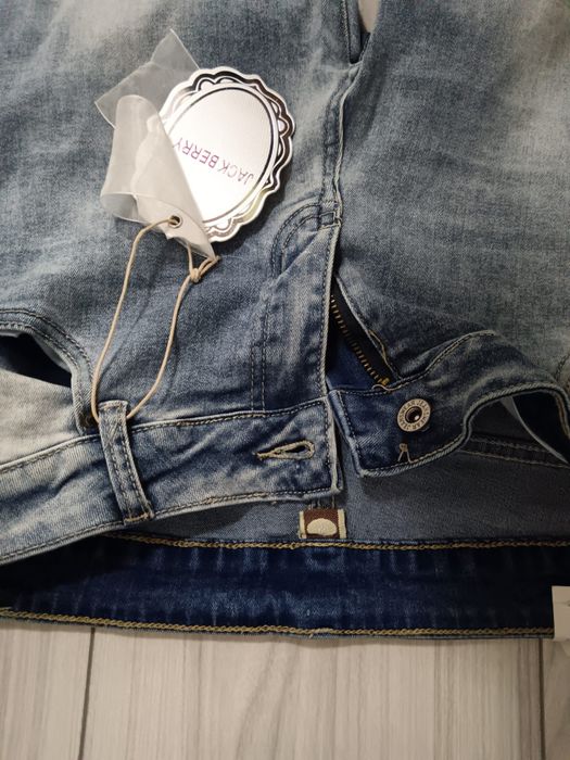 Jack Berry, pantaloni jeans dama noi