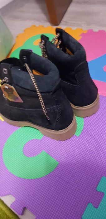 Incaltaminte dama  și copiii