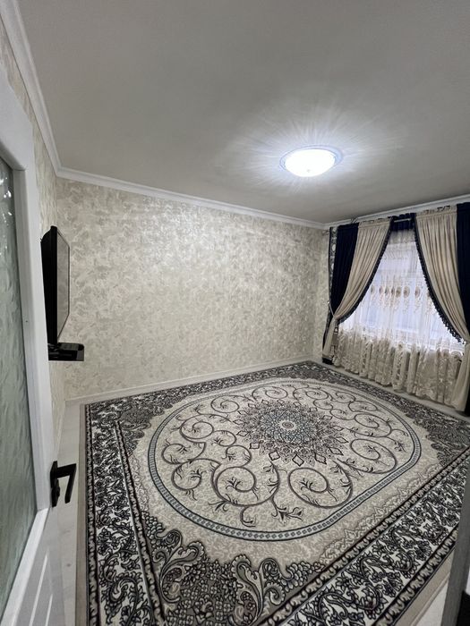 Ижарага уй берилади алгаритим  2 хона  400& хамма шаройит лубойга