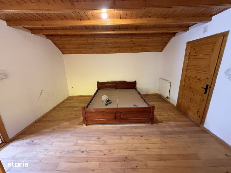 Casă 228 mp P+M + foișor+ teren 770 mp - Comarnic Prahova