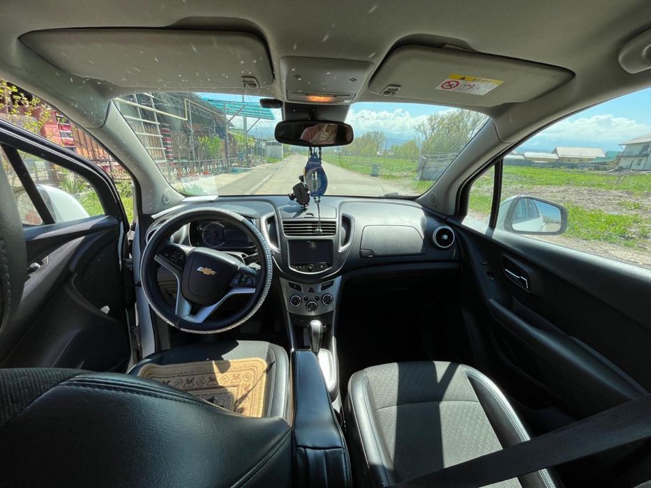 Шевралет трекер срочно продам