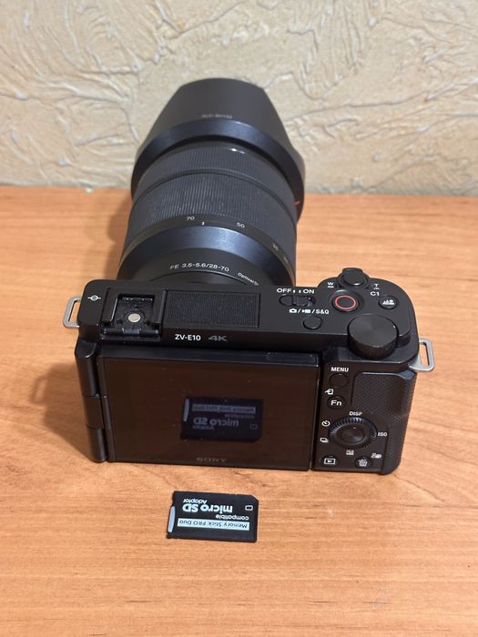 Sony zv-e10 с обективом