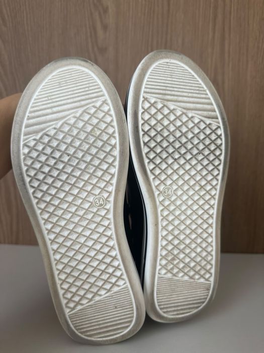 Продам туфли дья девочки
