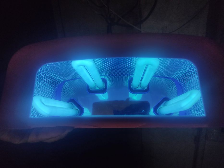 Продам лэд лампу