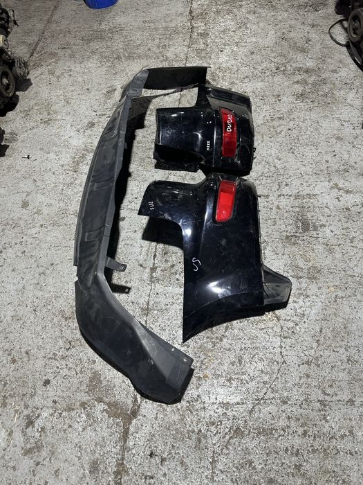 Задний бампер Mitsubishi Outlander XL