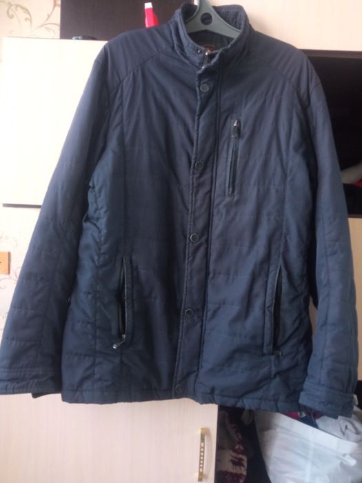 Продам куртку мужскую