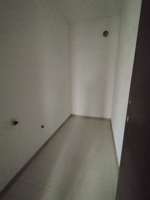 Casă nouă de vânzare