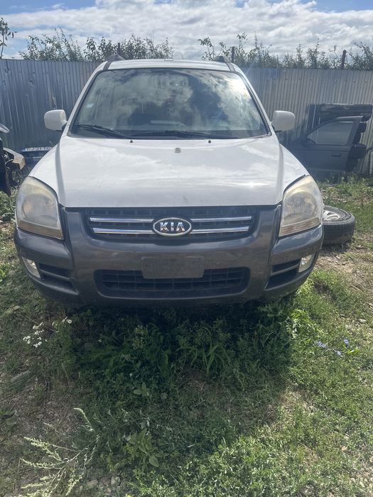 Dezmembrari piese  Kia Sportage 2.0 crdi 2008 140 cp euro 4