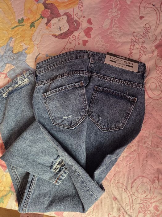 Лот дамски дрехи