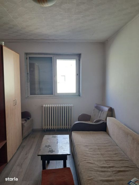 Feldioara - strada Brazilor, Apartament cu 2 camere decomandat - 52 mp