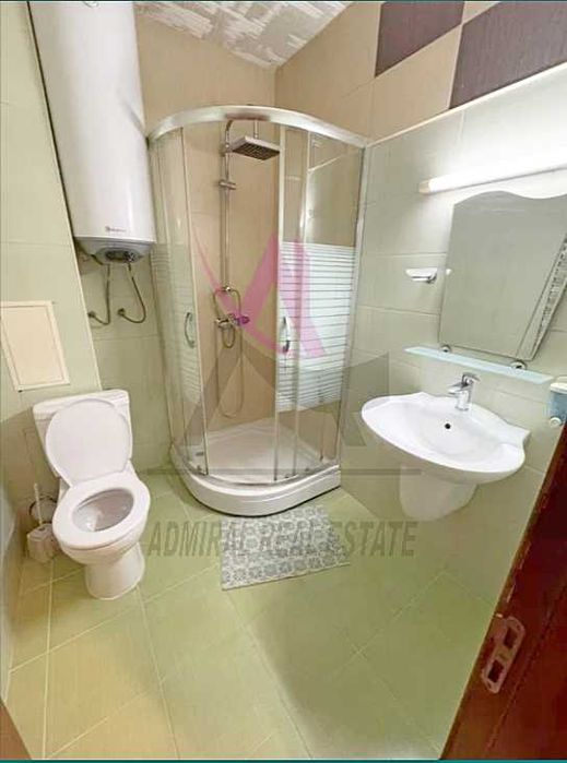 Дава се под наем Двустаен апартамент в Варна, Цветен квартал - 65 кв.м за 450 € - Снимка #2