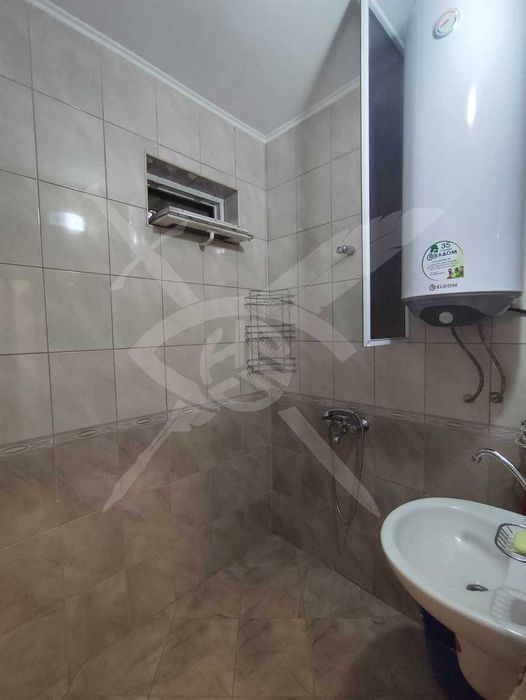 Дава се под наем Тристаен апартамент в Варна, Окръжна болница - 80 кв.м за 165038.55 € - Снимка #7