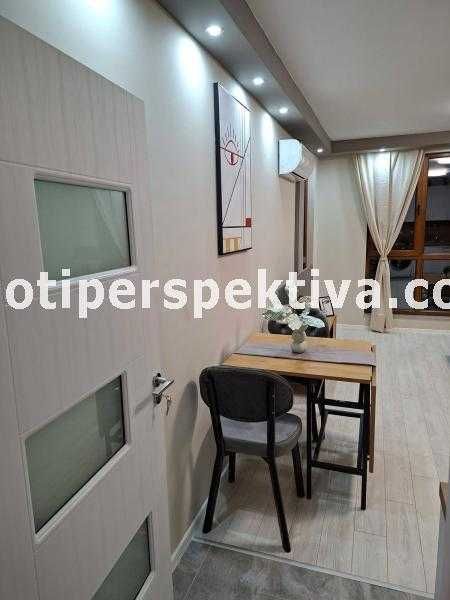 Продава се Двустаен апартамент в Пловдив, Кючук Париж - 65 кв.м за 1072 €/кв.м - Снимка #2