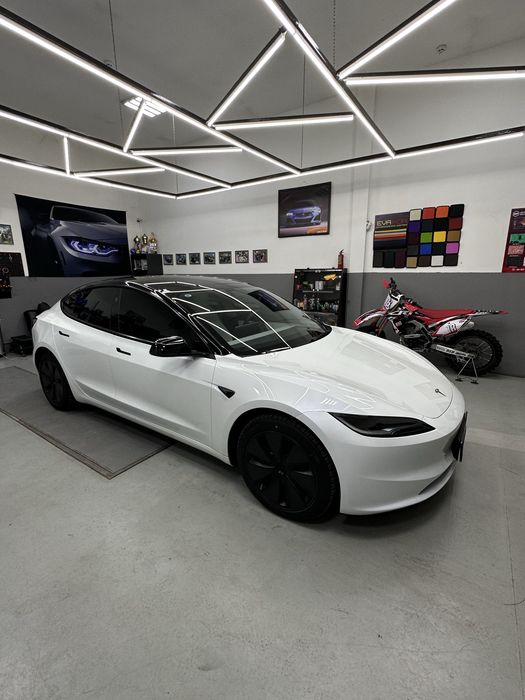 Тонировка Авто любой сложности.