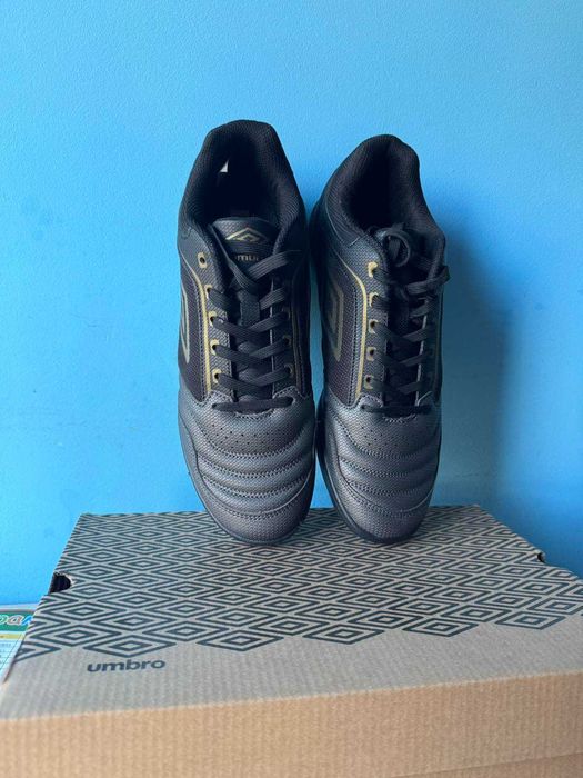 Обувки Umbro Diagonal за футбол в зала UK 7,5 / US 8,5 / 42 EUR