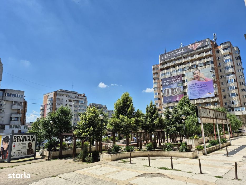 3 camere Pacurari esplanada Mimoza- 86900 euro