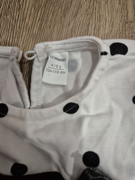 Детски рокли  размер 104 много запазени