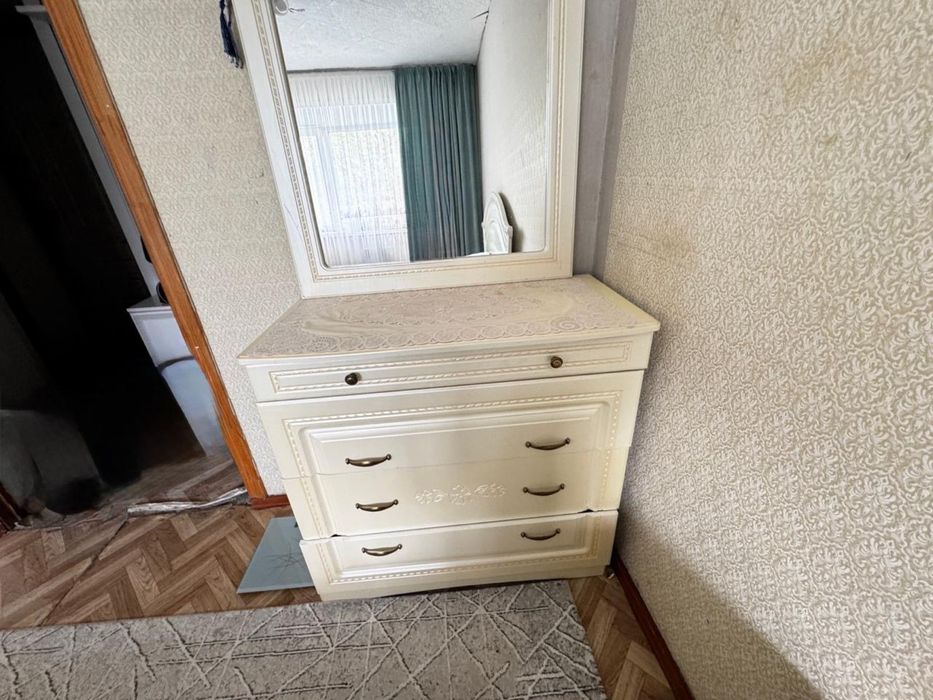 Продам мебель срочно
