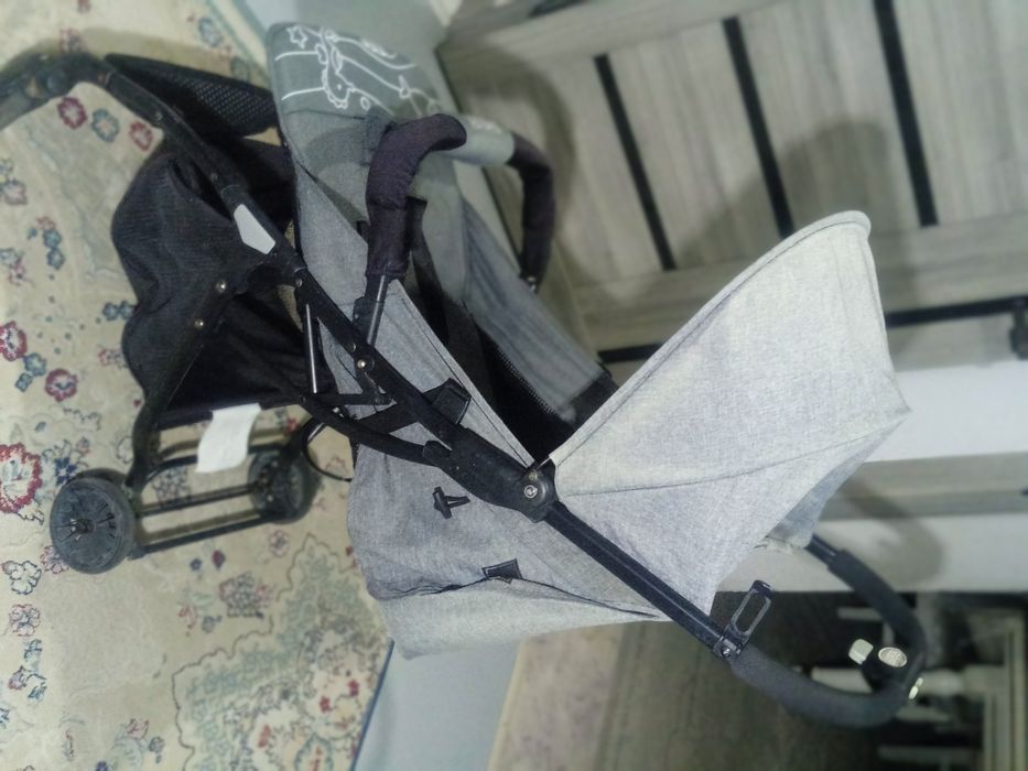 Продам коляску летний бу