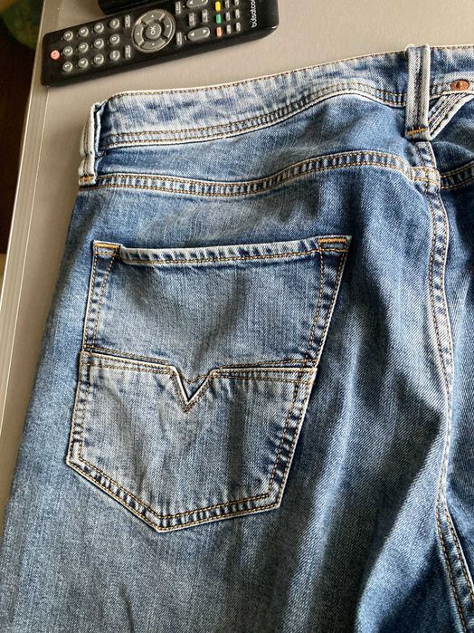 Мъжки дънки Diesel Larkee Beex Regular Tapered 34 номер