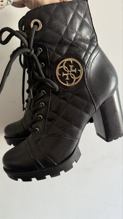 Ghete Guess marimea 38 stare excelenta