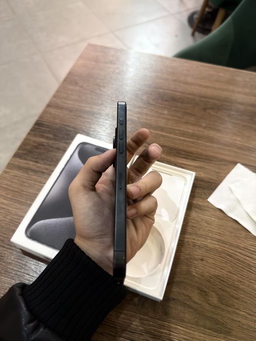 Без ремонт IPhone 15 Pro Max