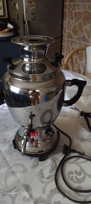 Vând samovar  ptr priźa