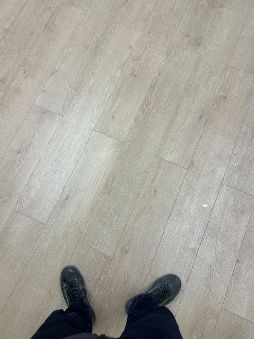 Ламинат светлый Дуб PRO