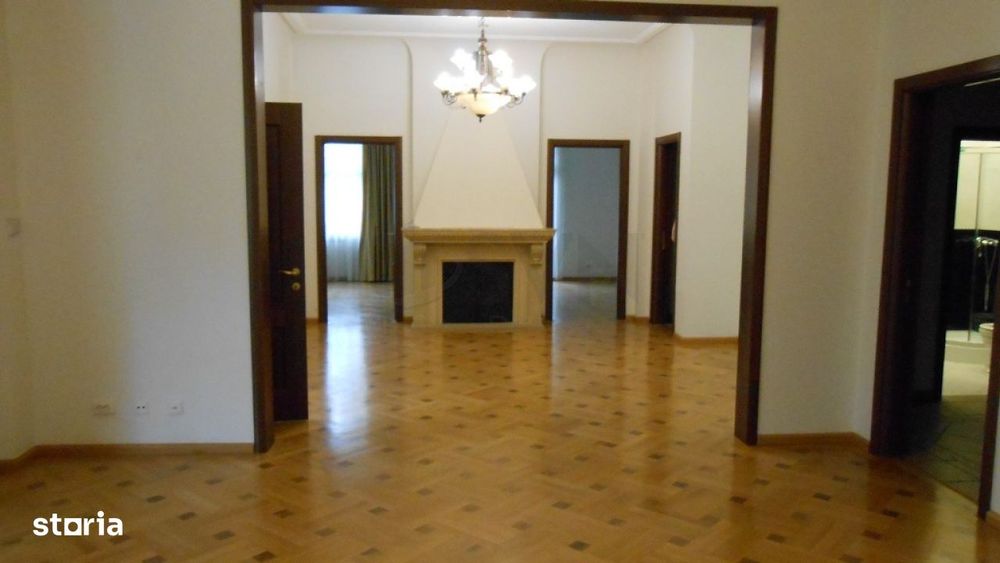 Apartament In Vila L Curte Proprie 300 Mp L Dorbant L Capitale — fotografia 1