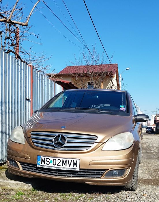 Mercedes B class 245w