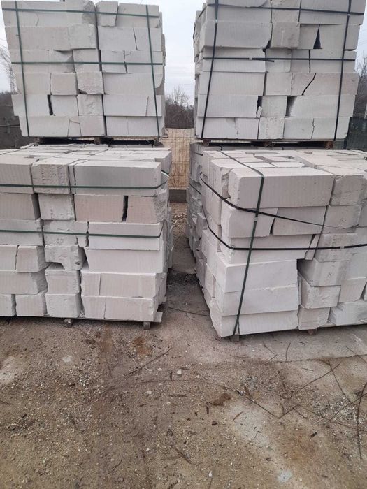 BCA declasat la preturi top