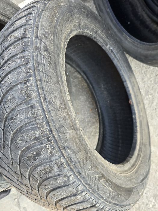 Anvelope de iarna 225-55r17 Falken