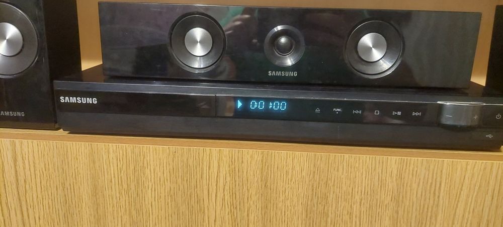 Система за домашно кино Samsung