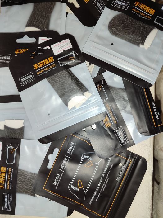 Игровые сенсорные напальчники для телефона