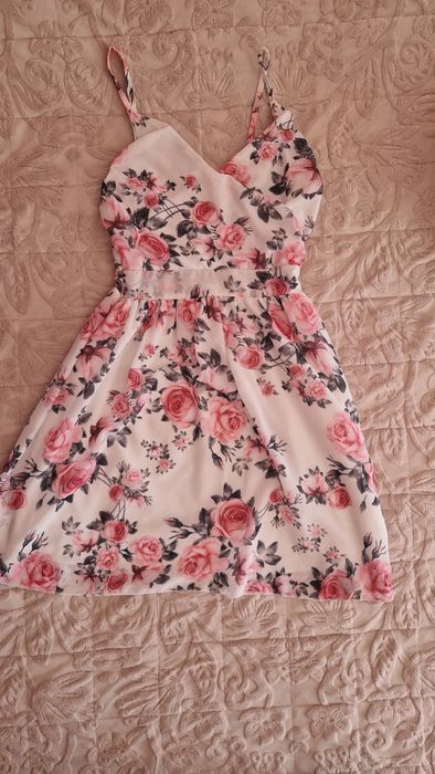 Две нови роклички