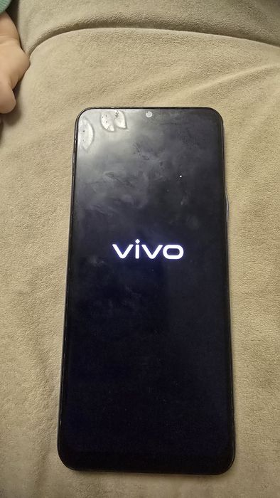 Vivo у02  продам