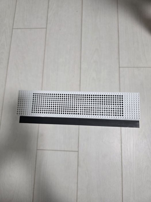 Vand Xbox One S 1Tb  + DVD