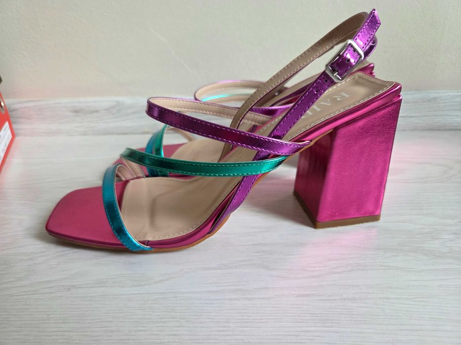 Високи елегантни сандали Raid wide fit 41 номер