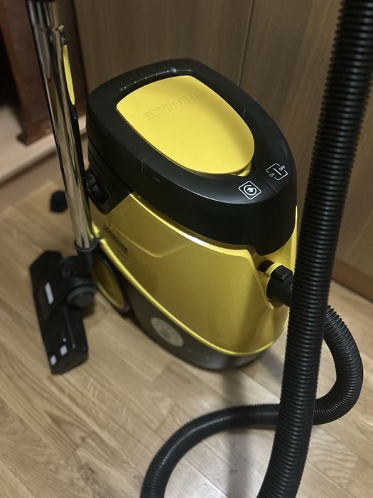 Пылесос с аквафильтром