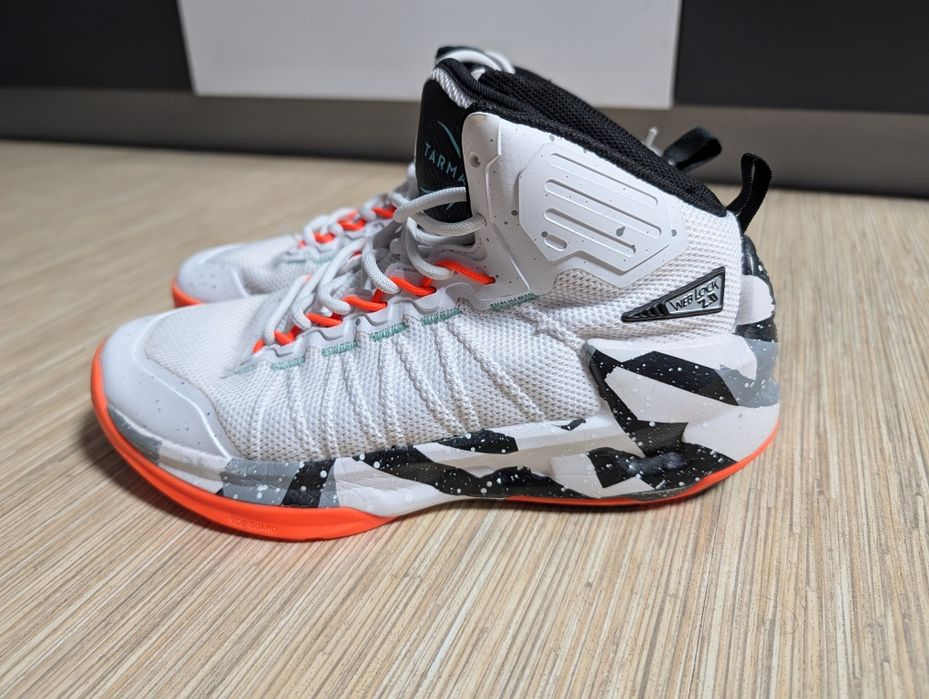 Баскетболни обувки Tarmak