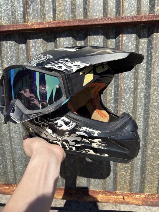 Продам шлем эндуро все как на фото