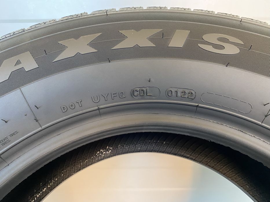 4бр зимни гуми 225/75/16C/Maxxis Vansmart A/S/AL2/dot0122/8.4мм грайфе