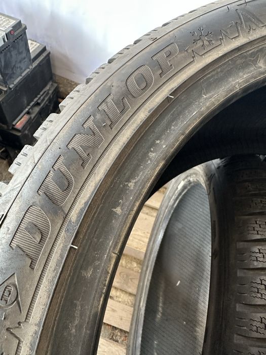 255/40/20 Dunlop dot22