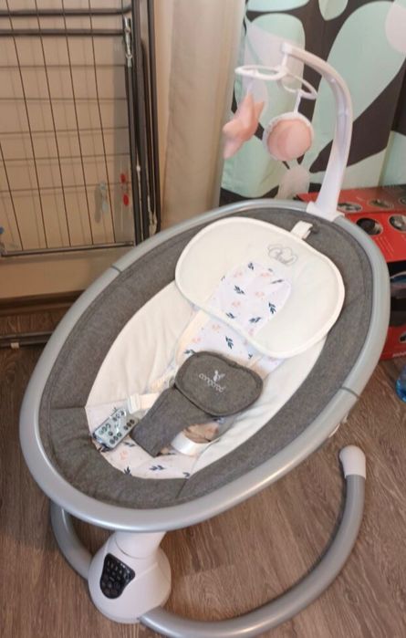 Електрическа люлка/шезлонг за бебе