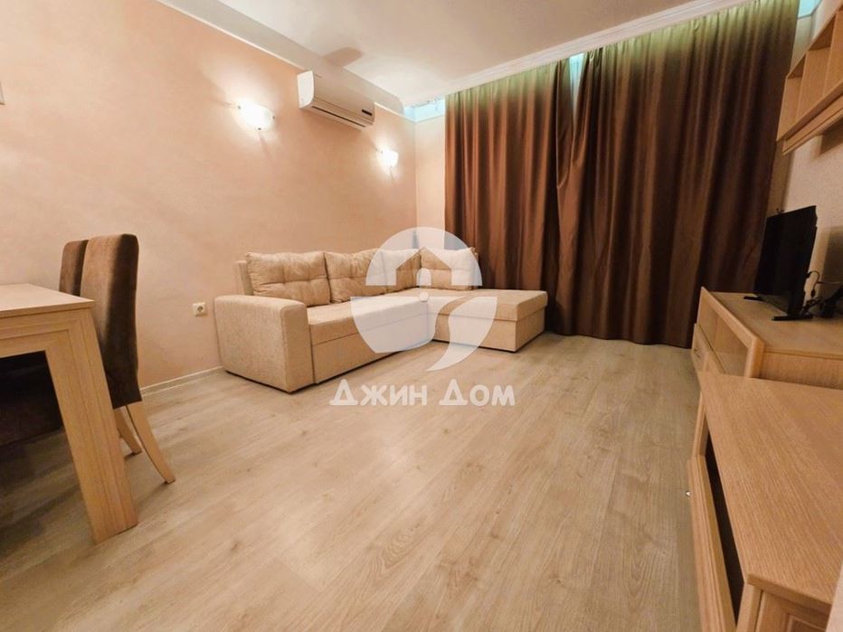 Просторен двустаен апартамент в к-с Хармони Сюитс 3, Слънчев бряг