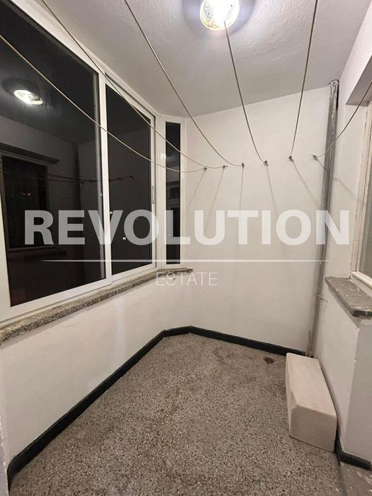 Дава се под наем Тристаен апартамент в Варна, Левски - 80 кв.м за 348.84 € - Снимка #9