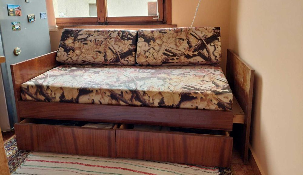 Кухненско канапе - разтегателно с 2 бр. чекмеджета