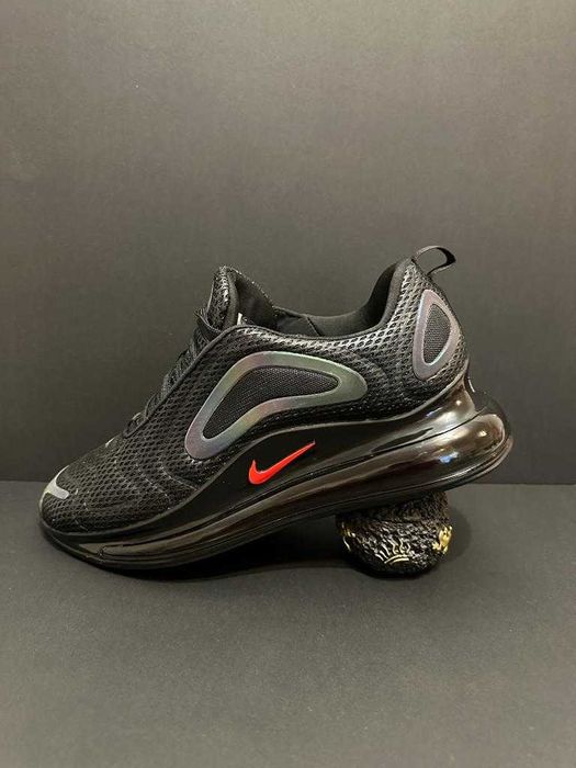 Nike Air Max 720